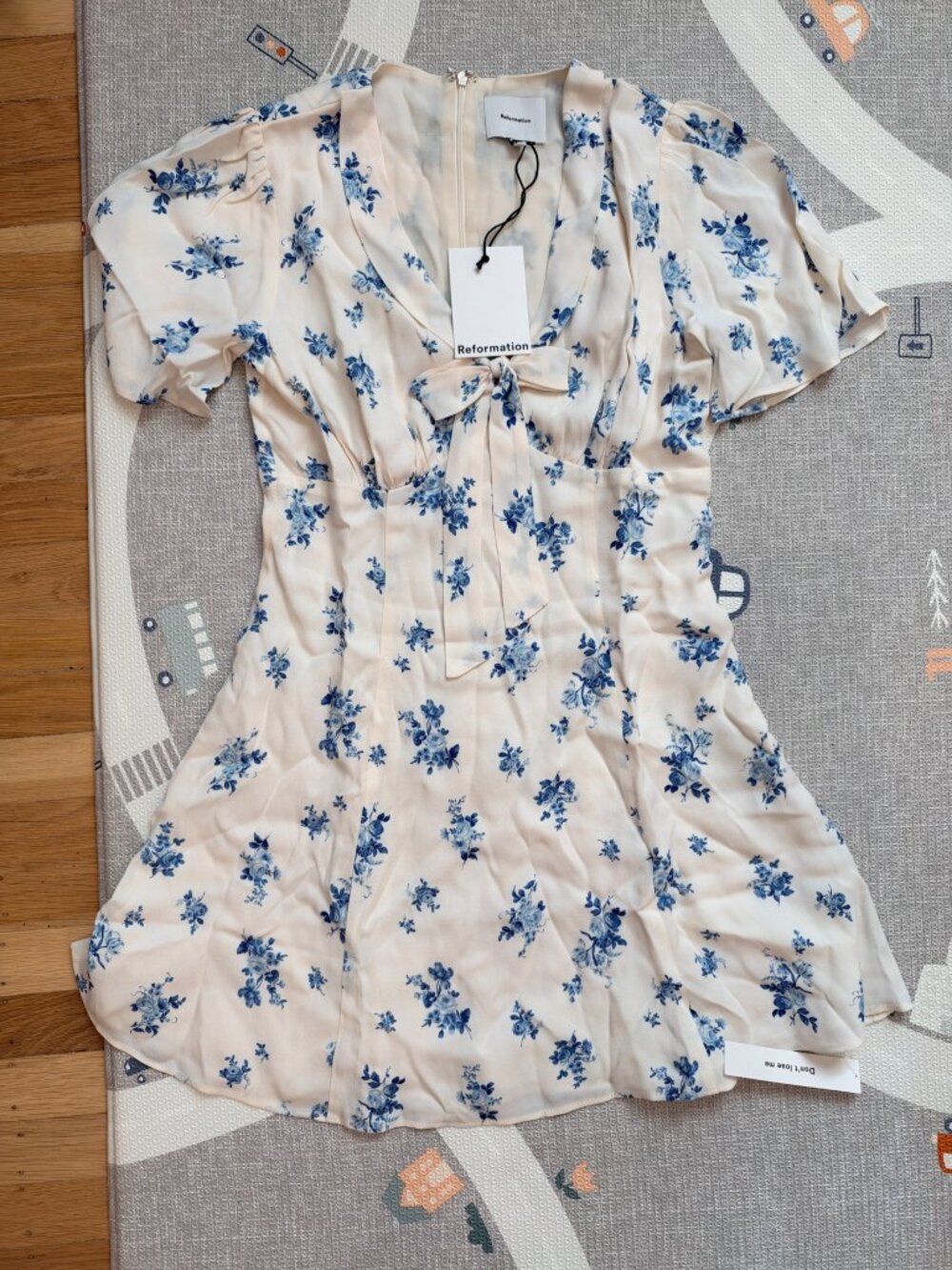 NWT Reformation Tyra Mini Dress Cream Blue Floral Size 6